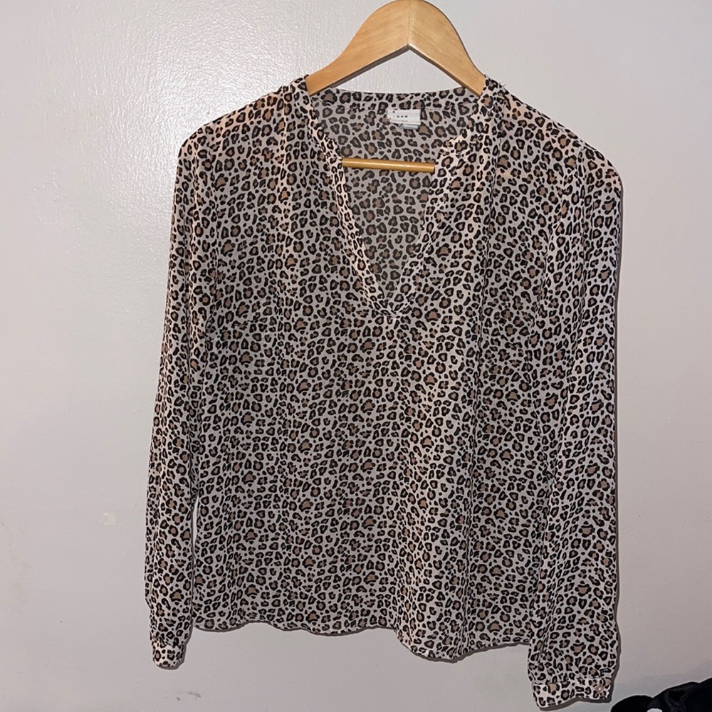 Leopard V neck Top